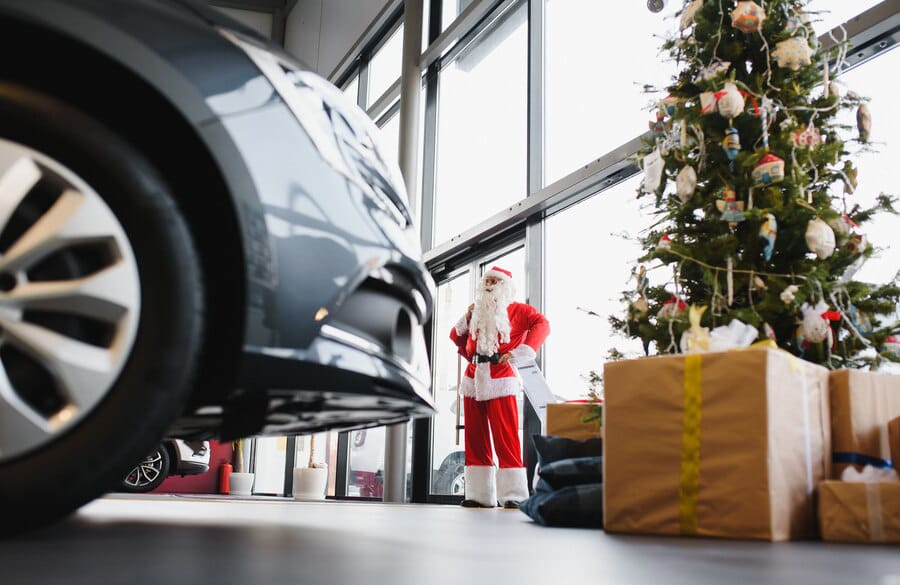 Celebrate the Festive Season Christmas Activities to Engage Clients at Your Detailing Center - blog post